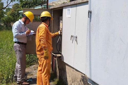 PC Quảng Ngãi: Tổ chức kiểm tra tại các điện lực trực thuộc