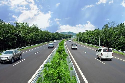Đề xuất chỉ định thầu cao tốc Bắc - Nam: 'Giải cứu' doanh nghiệp?