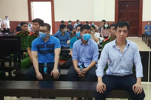 Khởi tố nguyên Phó Cục trưởng Cục Quản lý Dược Bộ Y tế