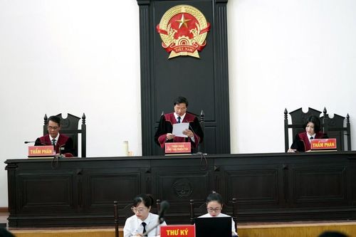 Kêu oan khi bị phạt 7 năm tù vì tham ô 11 triệu đồng