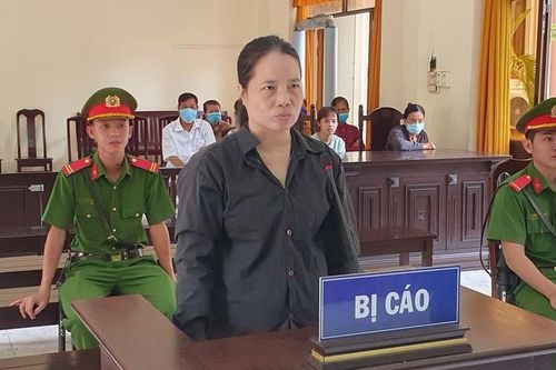 Đốt chết chồng hờ vì thường xuyên bị bạo hành
