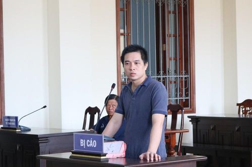 Ghen tuông vô cớ, chồng đoạt mạng vợ bằng 35 nhát dao