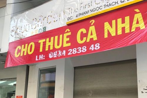 Ế đóng cửa quyết không giảm giá, 'cố đấm ăn xôi' rồi cùng chết