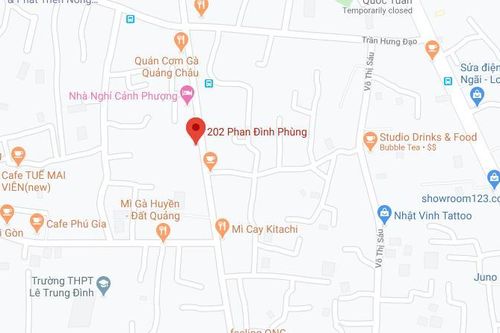 Tường nhà cổ đang tháo dỡ bất ngờ đổ sập, hai người thương vong