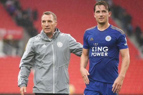 Man City 'tham chiến' vụ Chilwell