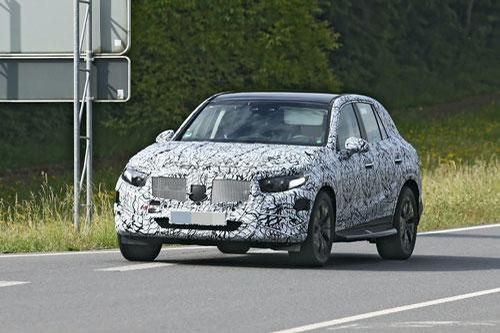 Hình ảnh Mercedes GLC 2022 mới trên đường chạy thử