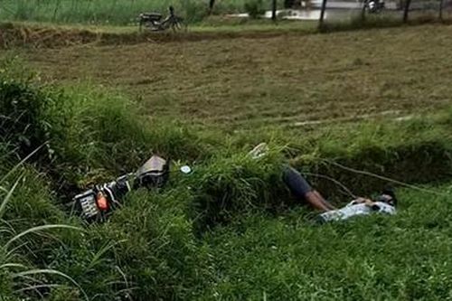 Trụ điện đổ trong cơn giông, hai thanh niên bị điện giật tử vong