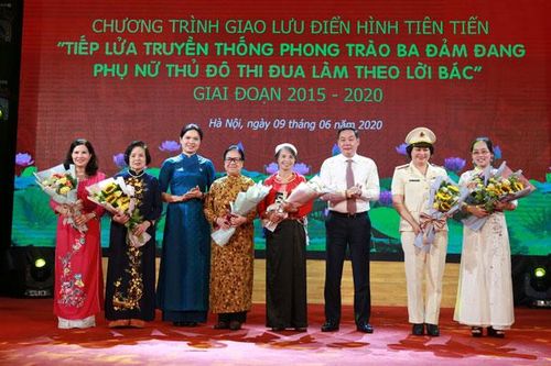 Sống mãi tinh thần 'Ba đảm đang'