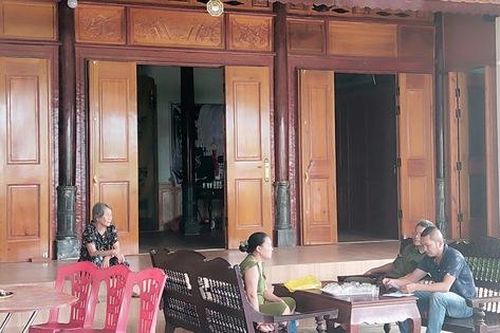 Nghệ An: Sau khi nhận tiền hỗ trợ COVID–19, hơn 60 hộ ở một xóm bỗng dưng 'thoát nghèo'