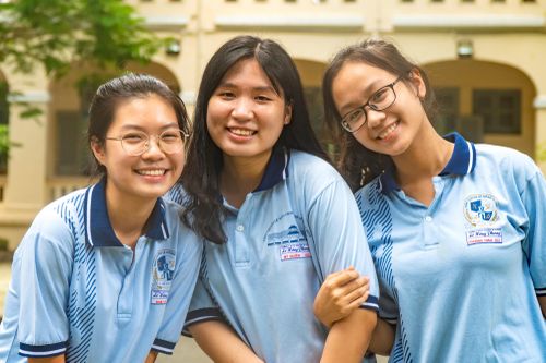 Đổi nguyện vọng vì học phí y dược tăng từ 13 lên 70 triệu/năm