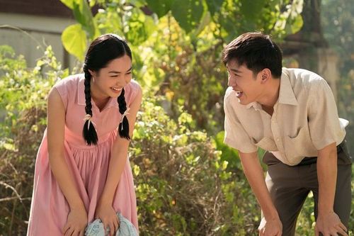 'Cơn mưa tình đầu': Tình đầu bao giờ cũng để lại những hoài niệm đẹp đẽ nhất