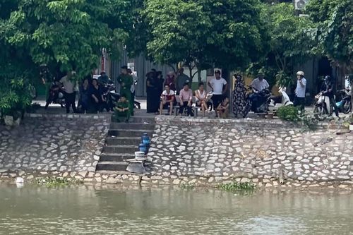 Người đàn ông nghi nhảy sông Kiến Giang tự vẫn