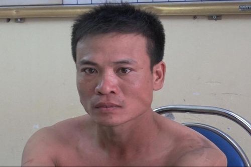 Hàng chục chiến sỹ Công an khống chế đối tượng 'ngáo đá'