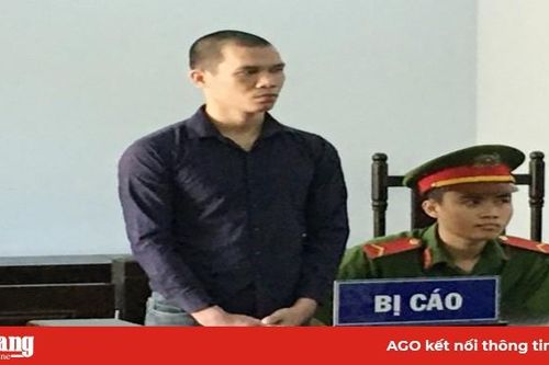 2 năm tù vì mang chất ma túy trong người