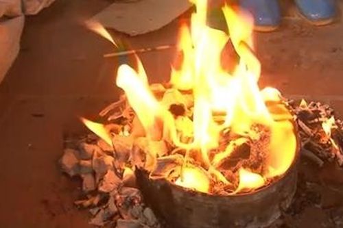 Dùng xăng giải quyết mâu thuẫn, 1 người tử vong 3 người bị thương