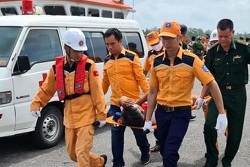 Khẩn trương tìm kiếm người trên tàu cá bị nạn tại vùng biển Hải Phòng