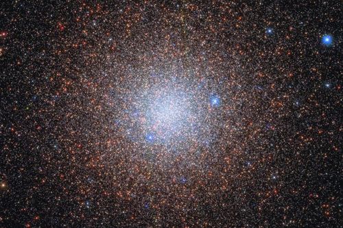 Hình ảnh tuyệt đẹp về 'bông tuyết' vũ trụ trong ảnh chụp của NASA
