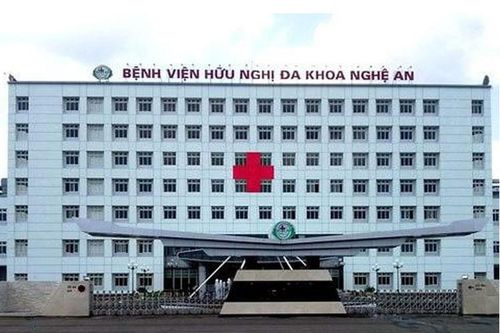 Điều tra vụ dược tá bệnh viện nghi đưa thuốc ra ngoài