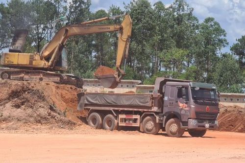 Quảng Bình: Giấy phép hết hạn, doanh nghiệp vẫn ung dung 'vơ vét' khoáng sản