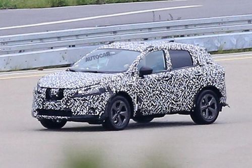 SUV cỡ nhỏ của Nissan lộ ảnh chạy thử