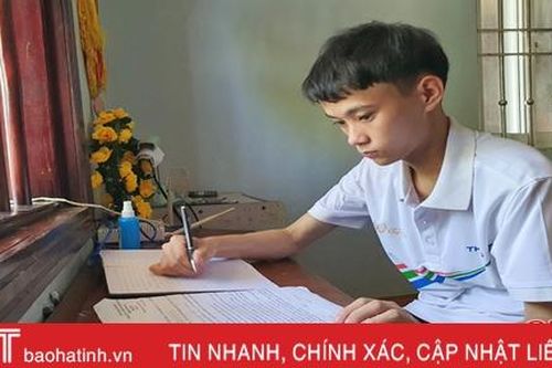 Nam sinh Hà Tĩnh vượt khó, tham gia đấu trường 'Đường lên đỉnh Olympia'