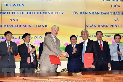 TP Hồ Chí Minh tăng cường hợp tác với Ngân hàng Phát triển châu Á