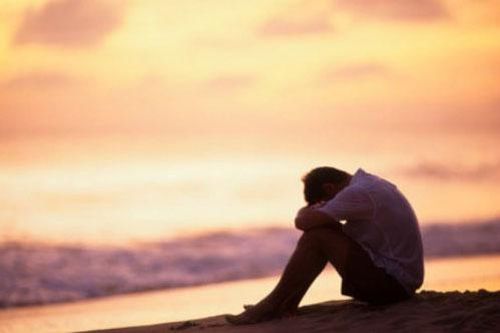 Tôi nghĩ mình được sinh ra trên đời này là một sai lầm