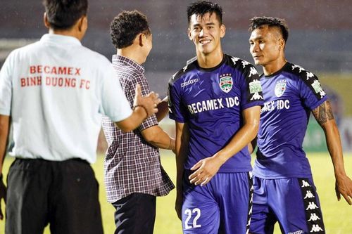 Đà Nẵng thắng Quảng Nam 6-1: Bất ngờ lớn!