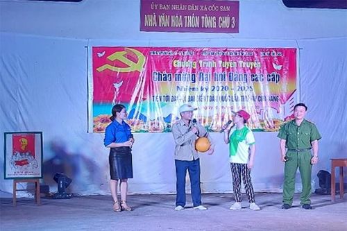 Thành phố Lào Cai tuyên truyền lưu động chào mừng đại hội đảng bộ các cấp