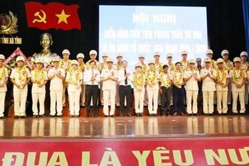Công an Hà Tĩnh tổ chức Hội nghị điển hình tiên tiến phong trào thi đua giai đoạn 2015 – 2020