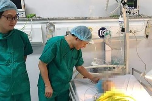 Cứu sống cụ bà U90 trong lúc giông lốc kinh hoàng