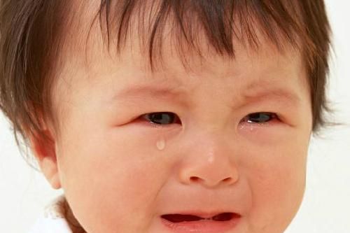 Có nên dùng thuốc chống nôn trớ cho trẻ?