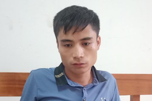 Bắt kẻ mạo danh thanh tra lừa tiền giáo viên