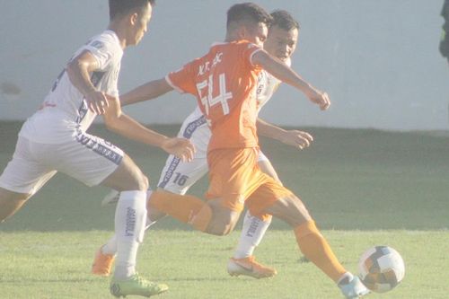 Vòng 4 V -League 2020: Mưa bàn thắng