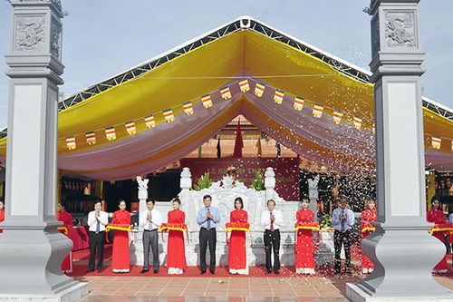 Khánh thành Đền thờ Bác Hồ và các Anh hùng Liệt sỹ tỉnh Quảng Bình