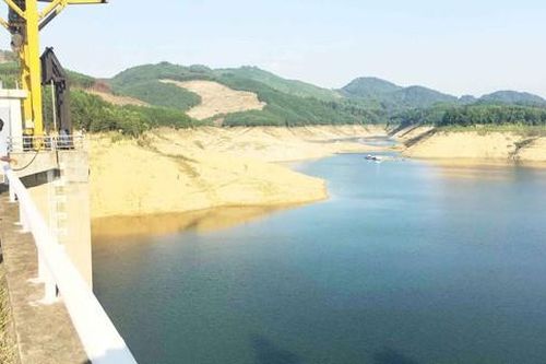 Nhiều hồ thủy điện hụt nước ở mức cao