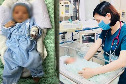 Cập nhật mới nhất tình hình sức khỏe em bé bị bỏ rơi dưới hố ga
