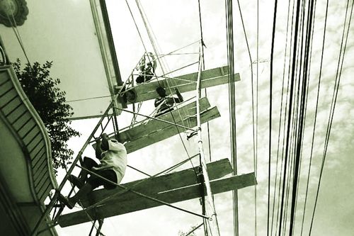 Nhức nhối vi phạm hành lang bảo vệ an toàn lưới điện cao áp