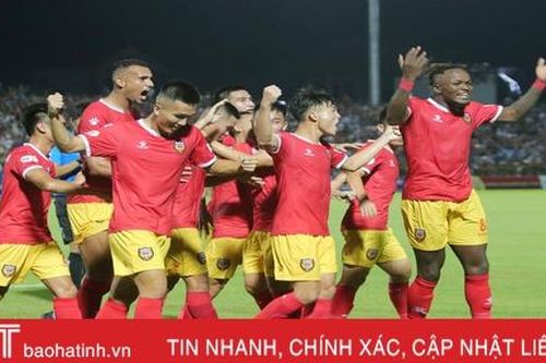 Hồng Lĩnh Hà Tĩnh chia điểm với đương kim vô địch Hà Nội FC