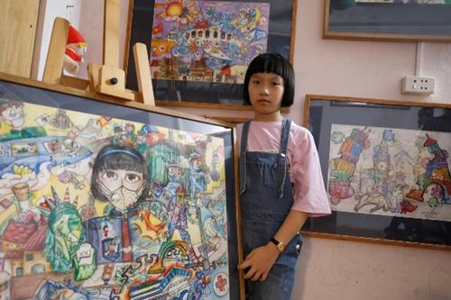 Hãng thông tấn Anh đưa tin họa sĩ nhí Việt Nam sáng tác về COVID-19