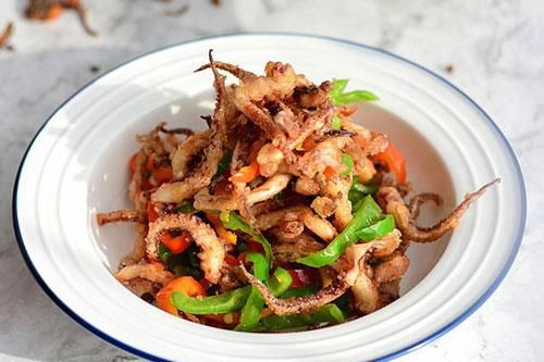 Râu mực chế biến kiểu này, đồ thừa cũng thành món thượng hạng