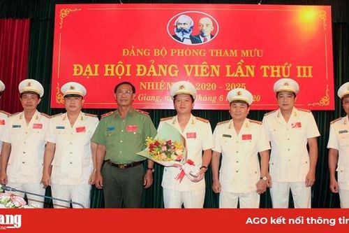 Trung tá Nguyễn Đức Hậu tiếp tục được bầu làm Bí thư Đảng ủy Phòng Tham mưu Công an tỉnh.