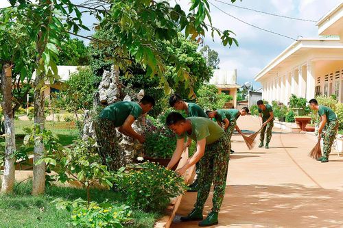 Chính quy, xanh-sạch-đẹp ở Tiểu đoàn Vệ binh 27