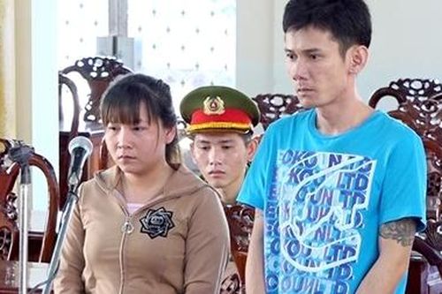 Cặp tình nhân mua bán ma túy lĩnh 32 năm tù