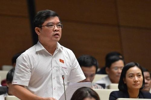 Tránh 'bò đi lạc nhà quan, quan đi lạc vào... hộ cận nghèo'