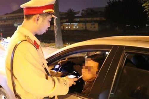 Tài xế có hơi men bị phạt 35 triệu đồng ở Hà Tĩnh