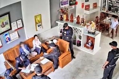 Con nợ liên tục bị nhóm đòi nợ thuê 'khủng bố' dù đã trả hết nợ