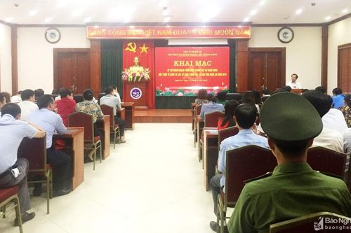 Nghệ An khai mạc thi nâng ngạch cán bộ cơ quan Đảng, MTTQ và các tổ chức chính trị - xã hội