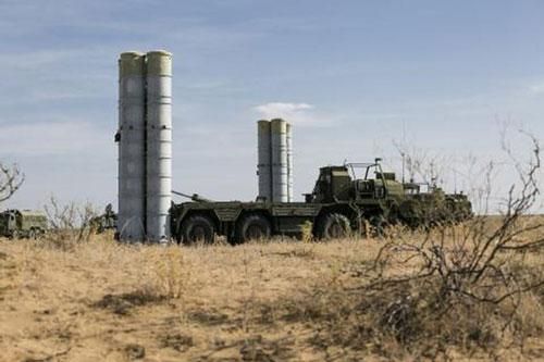 Israel tiếp tục 'qua mặt' S-300 để không kích Syria
