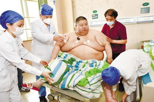 Sau thời gian cách ly vì dịch, nam thanh niên tăng thêm hơn 100kg